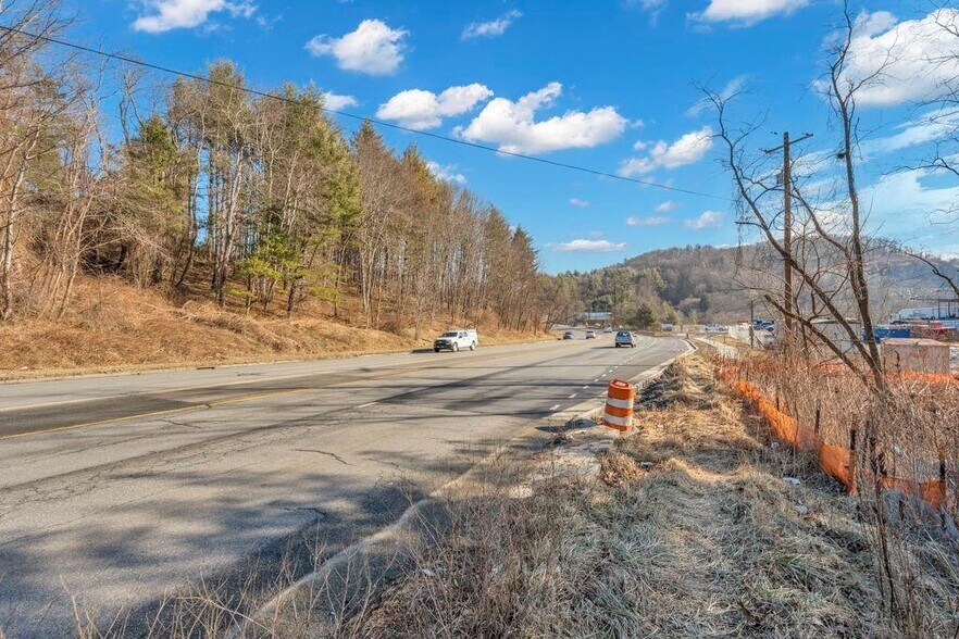 More Photos Of TBD U.S. Highway 421 South, Boone Land For Sale
