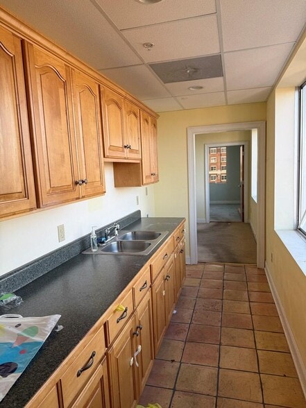 More Photos Of 327 Main St, Greenwood Office For Sale