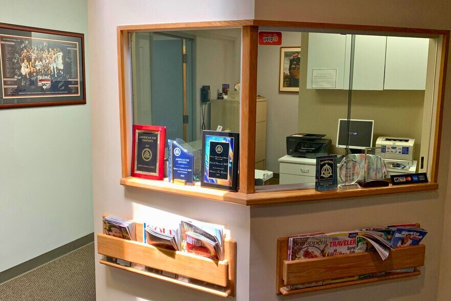 More Photos Of 1817 Black Rock Tpke, Fairfield Medical For Sale