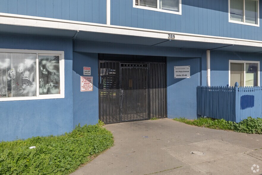 More Photos Of 701 Plaza Ave, Sacramento Apartments For Sale
