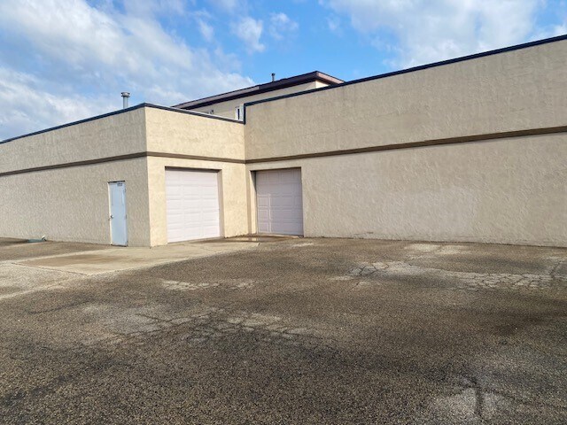 More Photos Of 424 1st Ave SE, Stewartville Office For Sale