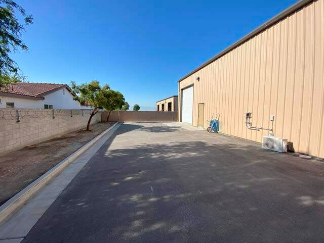 More Photos Of 709 Workman St, Bakersfield Warehouse For Lease