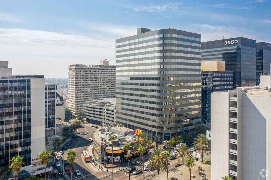 More Photos Of 3500 Wilshire Blvd, Los Angeles General Retail For Sale