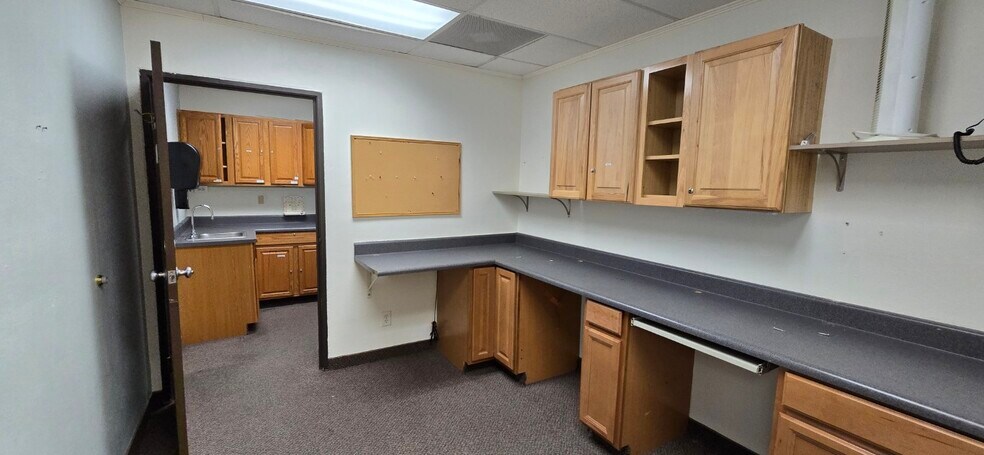More Photos Of 625 Ruth St, Prescott Office For Sale