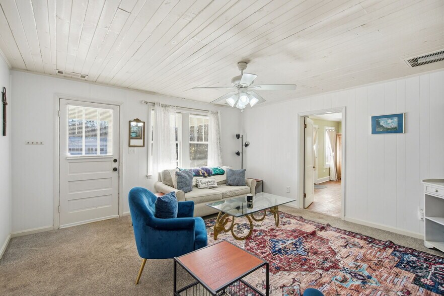 More Photos Of 1374 Dawsonville Hwy, Dahlonega Multifamily For Sale