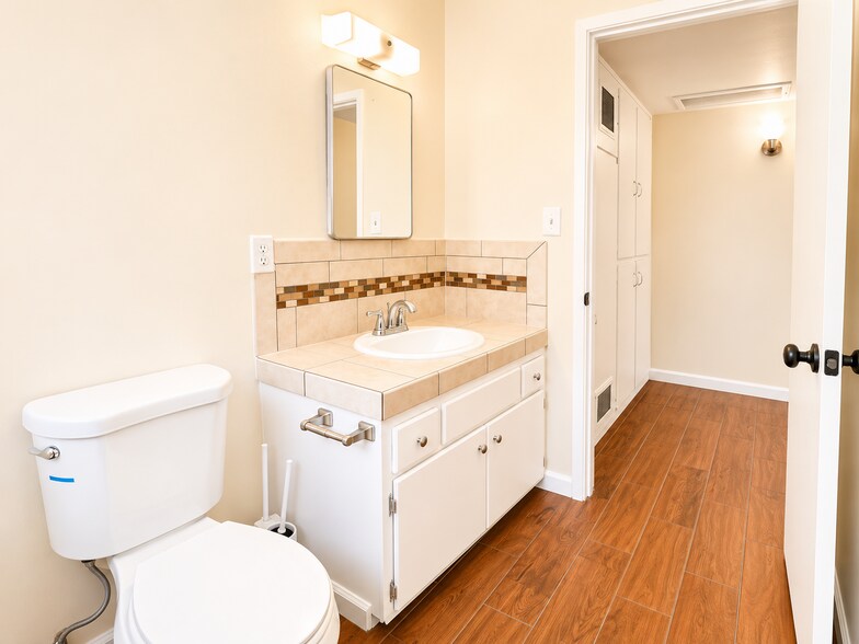 More Photos Of 4320 Columbus st, Bakersfield Multifamily For Sale