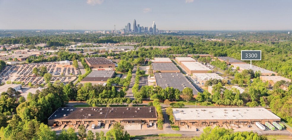 More Photos Of 3300 Woodpark Blvd, Charlotte Unknown For Lease