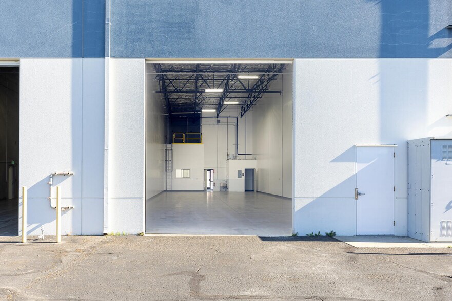 More Photos Of 164 Camino Oruga, Napa Warehouse For Lease