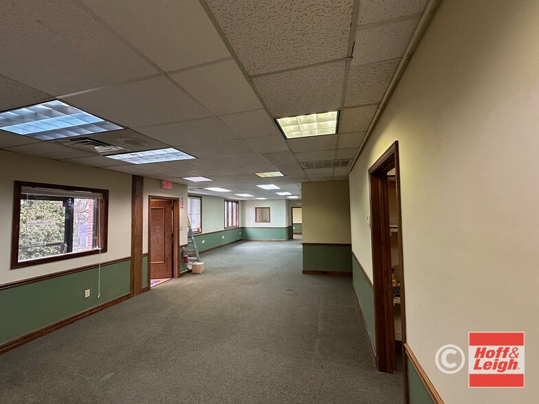 More Photos Of 960 Graham Rd, Cuyahoga Falls Medical For Lease