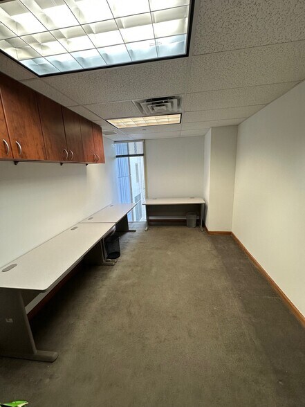 More Photos Of 4300 Biscayne Blvd, Miami Office Residential For Lease