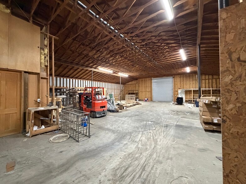 More Photos Of 1 Albion SW dr, Rome Warehouse For Sale