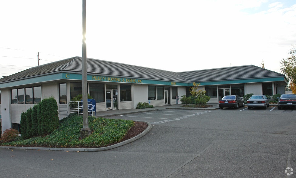 Primary Photo Of 2102 N Pearl St, Tacoma Office For Lease