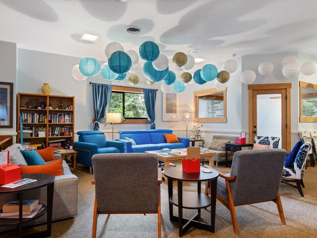 More Photos Of 9822 SW Gorsuch Rd, Vashon Flex For Sale