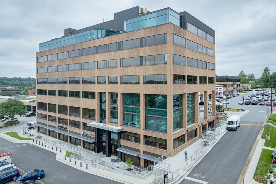 More Photos Of 1447 York Rd, Lutherville Office For Lease