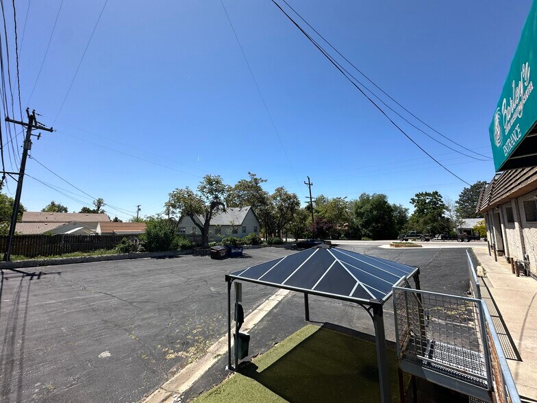 More Photos Of 2827 S 2300 E, Salt Lake City Storefront For Sale