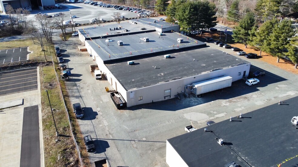 More Photos Of 148 Rangeway Rd, North Billerica Warehouse For Lease