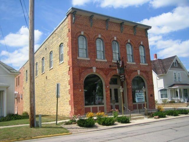 Primary Photo Of 331 S Main St, Spillville Storefront Retail Residential For Sale