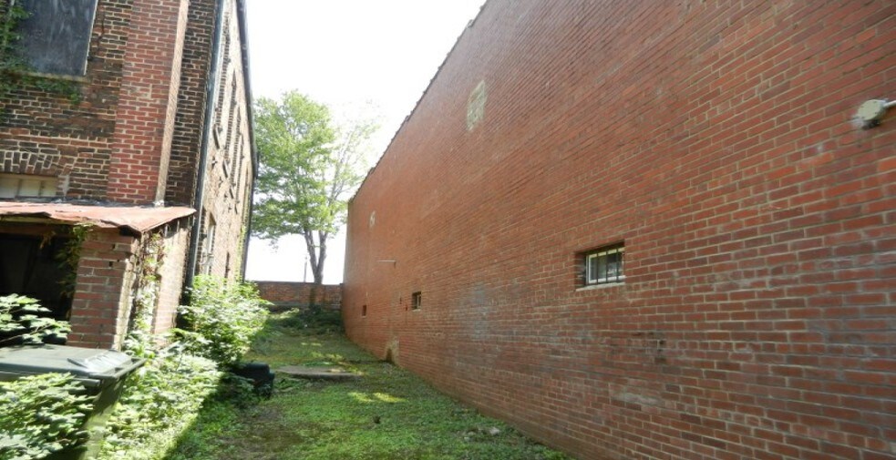 More Photos Of 65 N Congress St, York Loft Creative Space For Lease