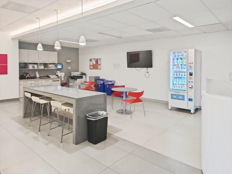 More Photos Of 9711 Washingtonian Blvd, Gaithersburg Coworking Space