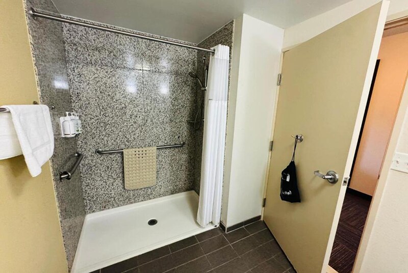 More Photos Of 134 Old Winnfield Rd, Jonesboro Hotel For Sale