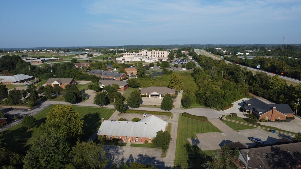 More Photos Of 106 Diagnostic Dr, Frankfort Medical For Lease