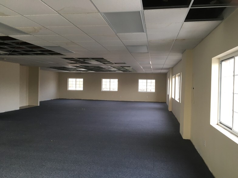 More Photos Of 69 Montauk Hwy, Copiague Loft Creative Space For Lease