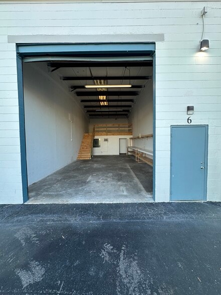 More Photos Of 4810 110th Ave, Pinellas Park Warehouse For Sale