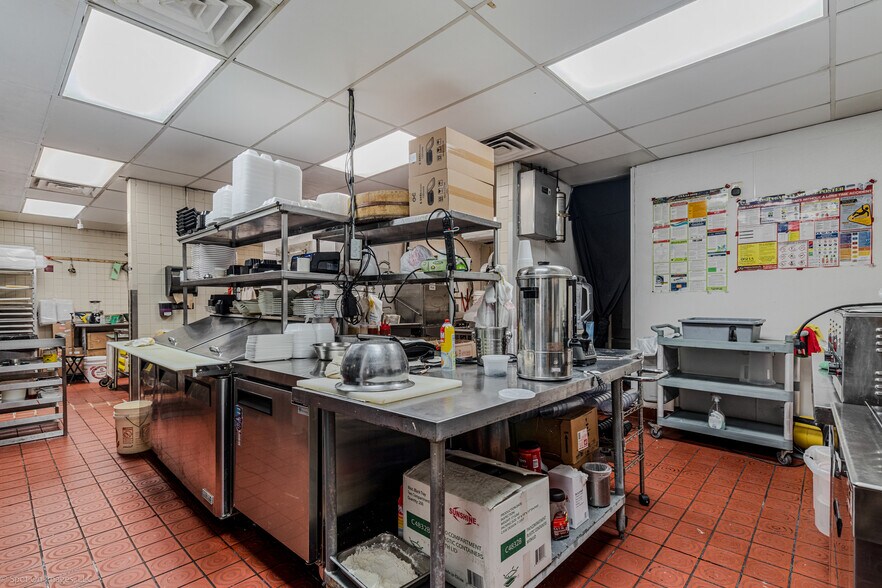 More Photos Of 645 Harwood Rd, Bedford Restaurant For Sale