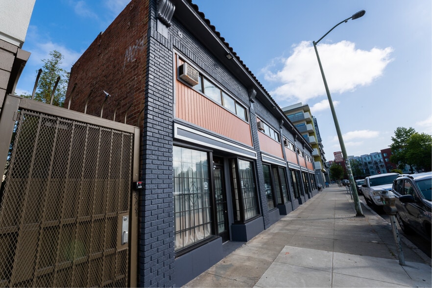 More Photos Of 1719-1733 Jefferson St, Oakland Storefront For Sale
