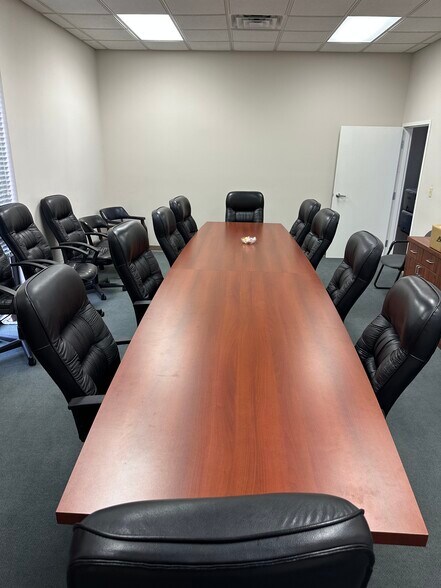 More Photos Of 12272 Intraplex Pky, Gulfport Office For Sale
