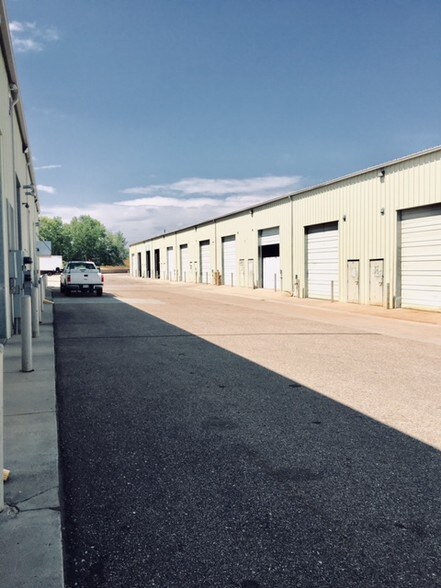 More Photos Of 332 Mountain View Dr, Johnstown Warehouse For Lease