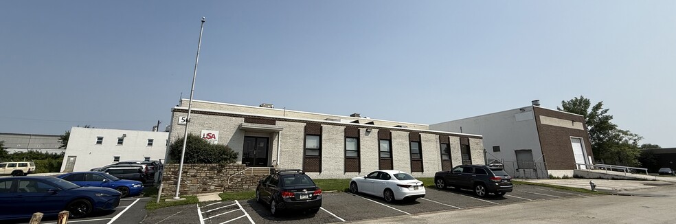 More Photos Of 5 Horne Dr, Folcroft Warehouse For Sale