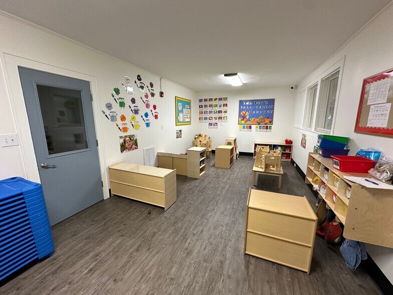 More Photos Of 895 Oglethorpe Ave, Athens Daycare Center For Sale