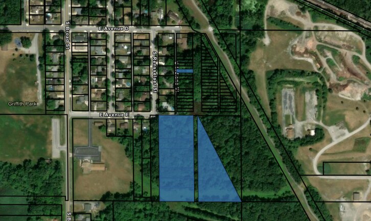 Primary Photo Of 201 E Avenue, Griffith Land For Sale