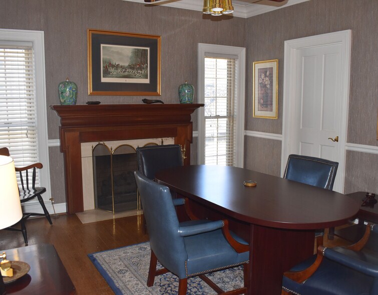 More Photos Of 2908-2910 Poston Ave, Nashville Office For Sale