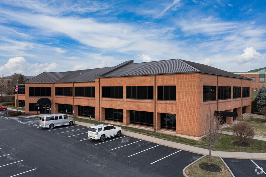 Primary Photo Of 2845 Chancellor Dr, Crestview Hills Office For Lease