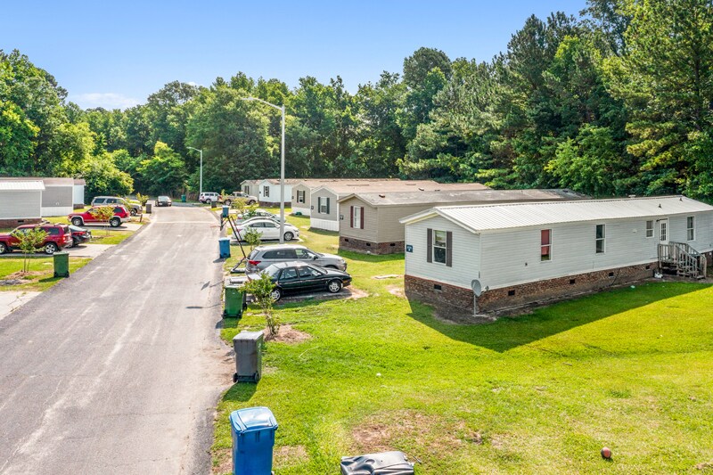 More Photos Of 2620 Cattail Cir, Fayetteville Manufactured Housing Mobile Home Park For Sale