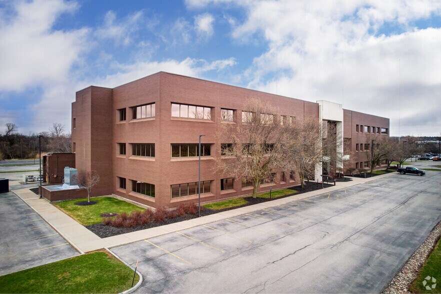 Primary Photo Of 300 Canal View Blvd, Rochester Office For Lease