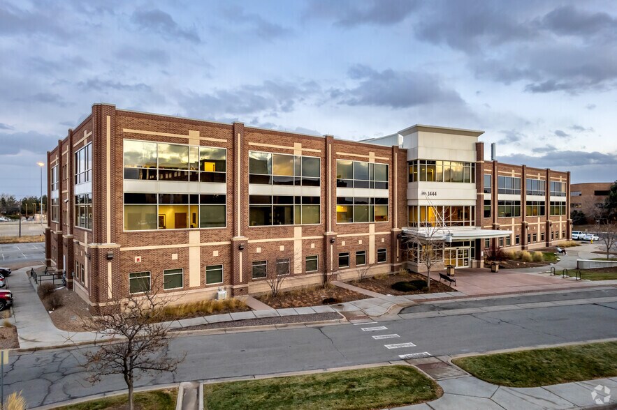 More Photos Of 1411 S Potomac St, Aurora Unknown For Lease