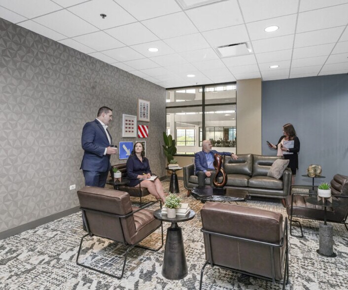 More Photos Of 3030 Warrenville Rd, Lisle Office For Lease