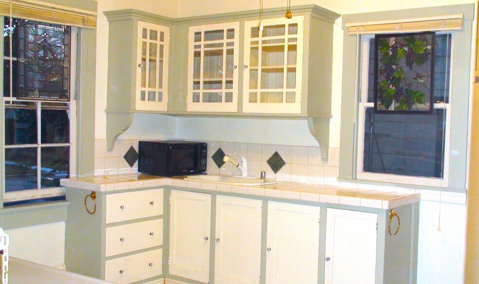 More Photos Of 530 N 2nd St, San Jose Apartments For Sale
