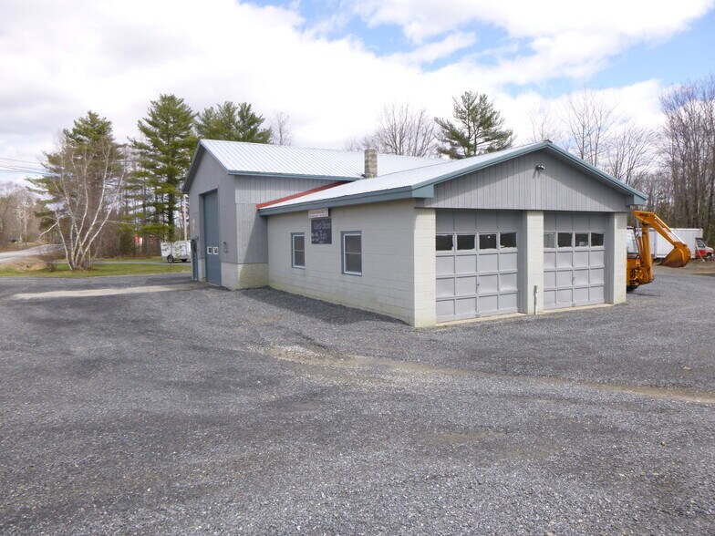 More Photos Of 483-489 Togus Rd, Chelsea Auto Repair For Sale