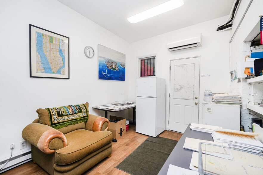 More Photos Of 419 Jersey St, Staten Island Storefront For Sale