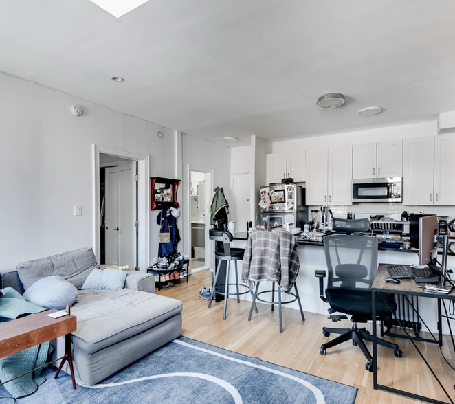 More Photos Of 130 Montague St, Brooklyn Apartments For Sale