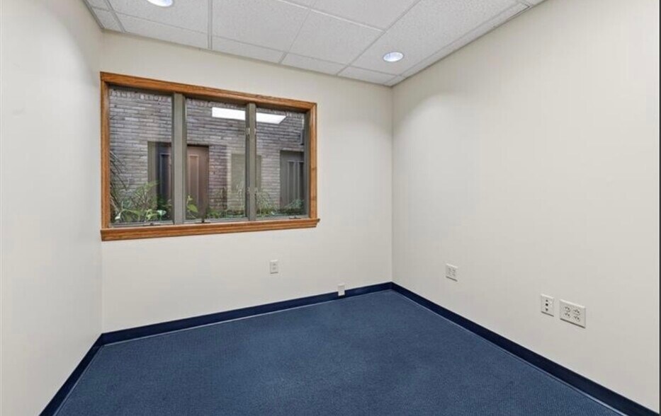 More Photos Of 155 E Market St, Blairsville Medical For Sale