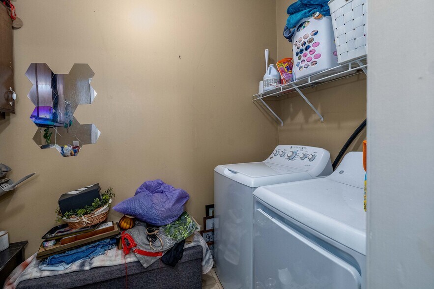 More Photos Of 3 E Division St, Remington Apartments For Sale