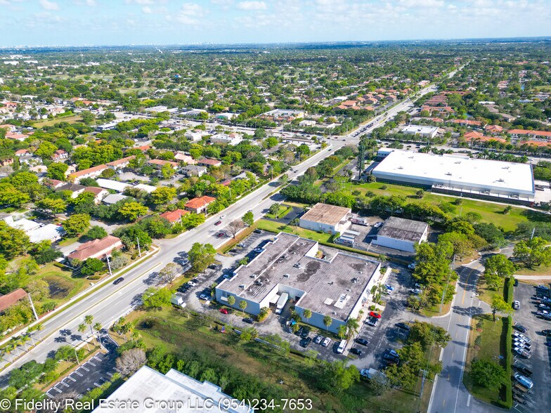 More Photos Of 3650 Coral Ridge Dr, Coral Springs Light Manufacturing For Sale