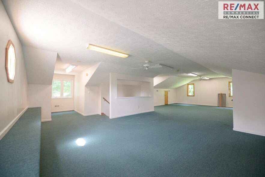 More Photos Of 3440 Hampton Hwy, Yorktown Office For Lease
