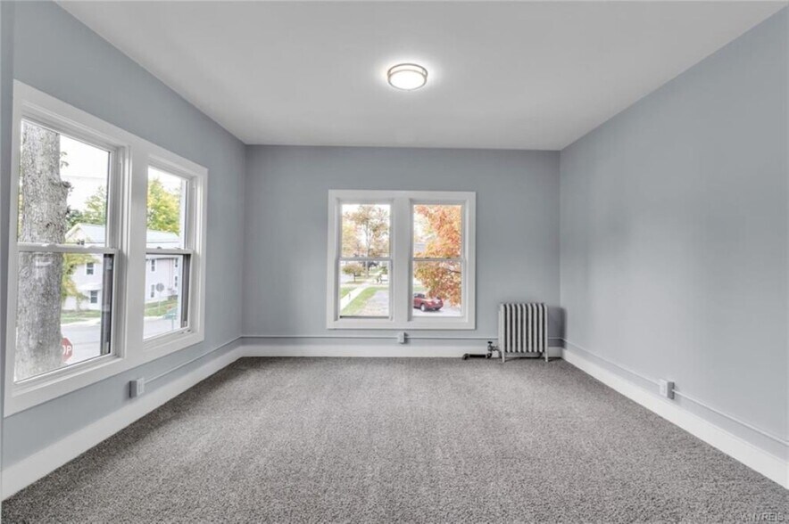 More Photos Of 49 William St, Tonawanda Apartments For Sale