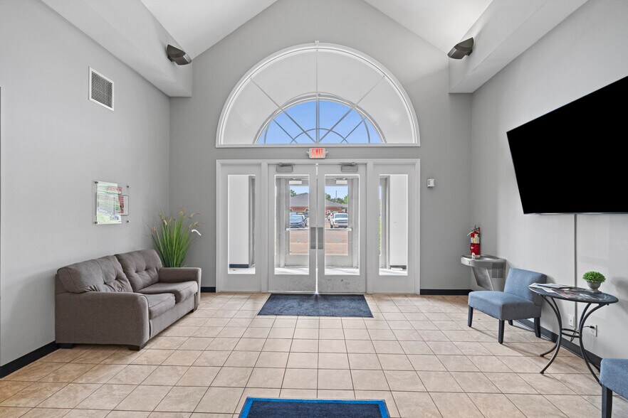 More Photos Of 2305 S Center Rd, Burton Office For Sale
